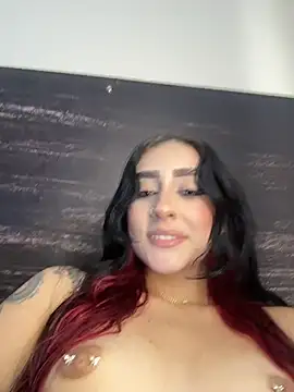 sharlot24 (F teen) - squirt
