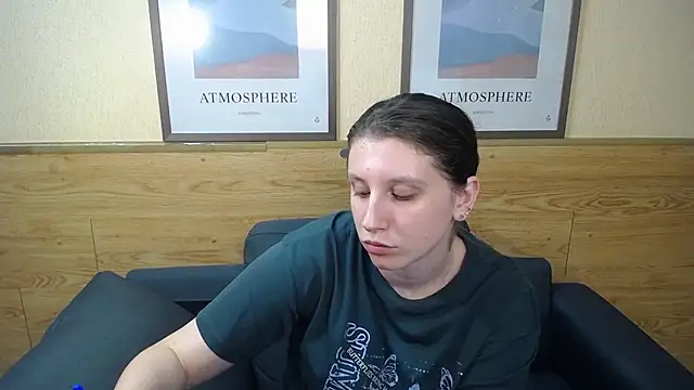 LilianaShine webcam