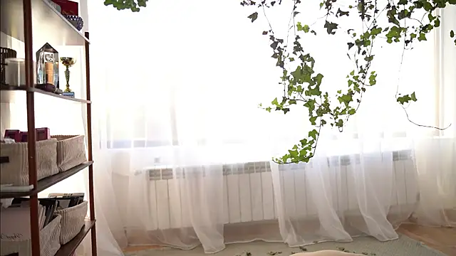 TheMaddisonShow_ webcam