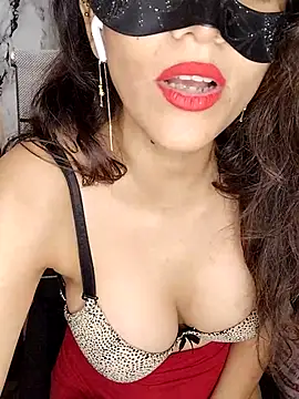 lovelyrosewifey webcam