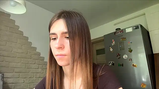 ZaraGuyette webcam