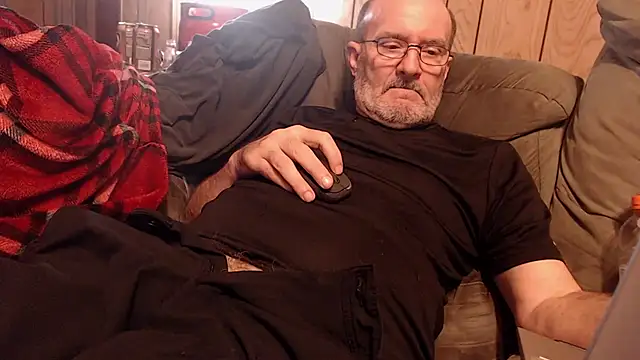 snickers1 - Snickers1's free webcam - UK Sex Cams