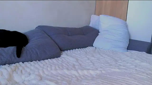 ElenaMonroe webcam