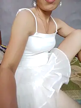 Thobaby112 live cam on StripChat
