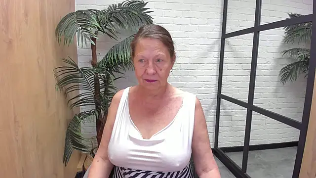 LindaPassionate webcam