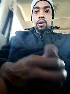 mlakabiggy live sex cam