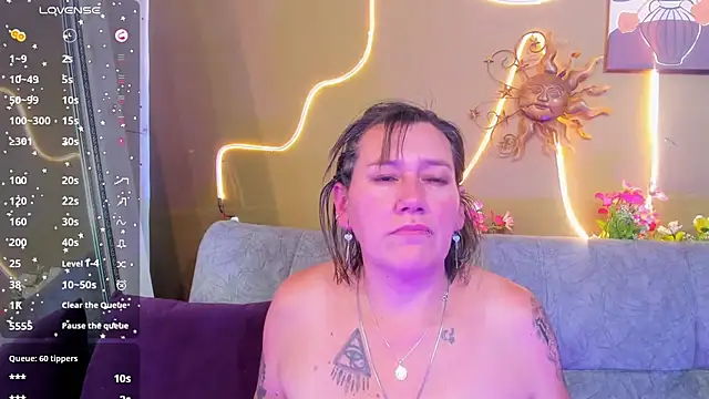 nanygp live cam on StripChat