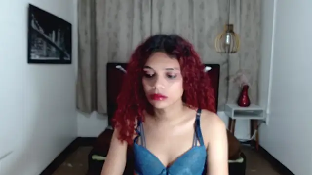 luisa__torres webcam