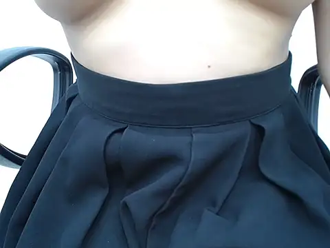 _Lady- webcam
