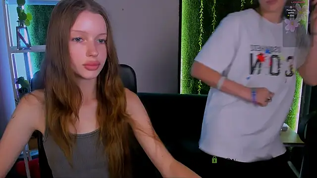 khloebeauty webcam