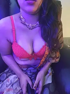 callmeshreya webcam