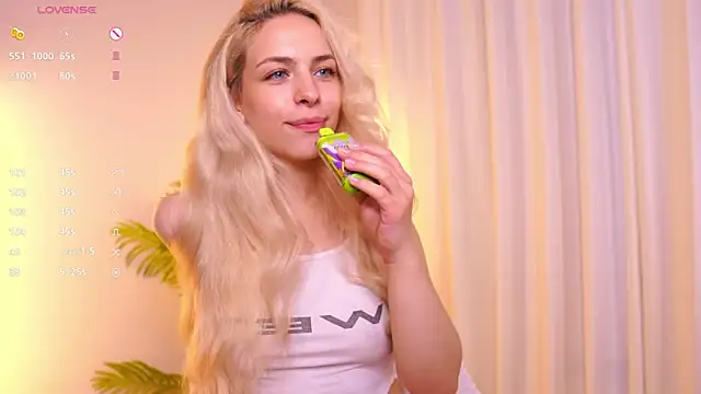 ShinyBarbie webcam