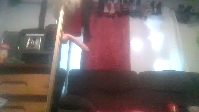 SassyCrystal77 webcam