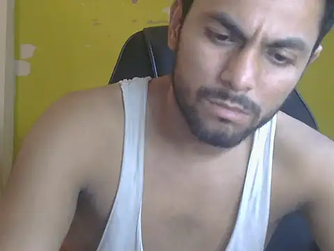 Stubborndesiboy webcam