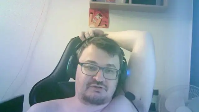 SirAbuser webcam