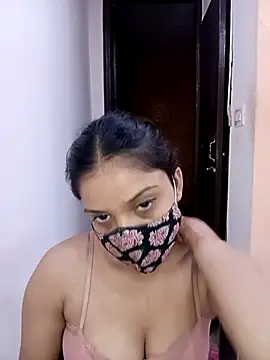 Cute_Rakhi8 live cam on StripChat