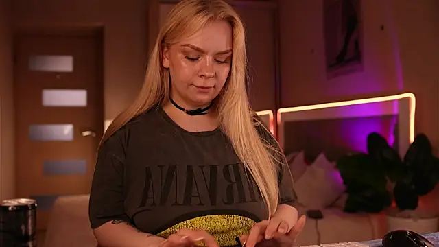 LisaLove3 webcam