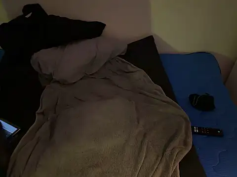 HORNY_RYU webcam