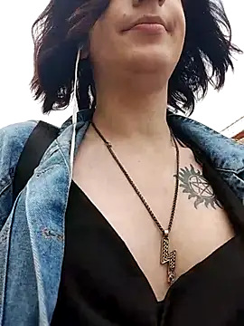 MickeQuinee webcam