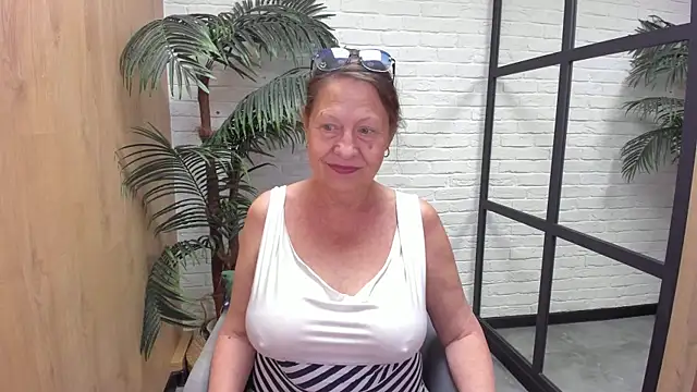 LindaPassionate webcam