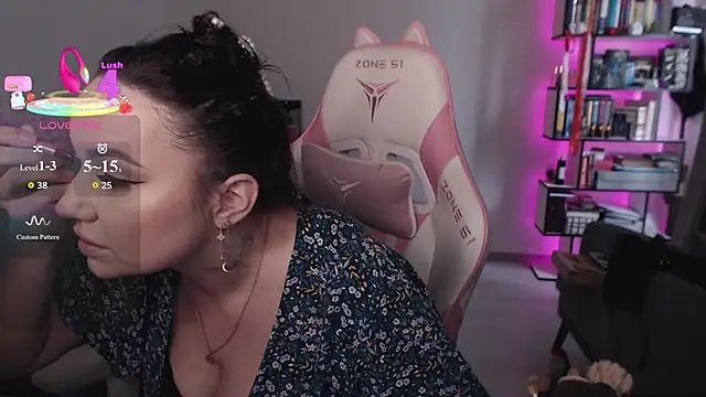 SexyWitch_666 webcam