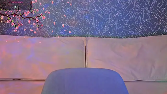 _Kiki_angelll_ live cam on StripChat
