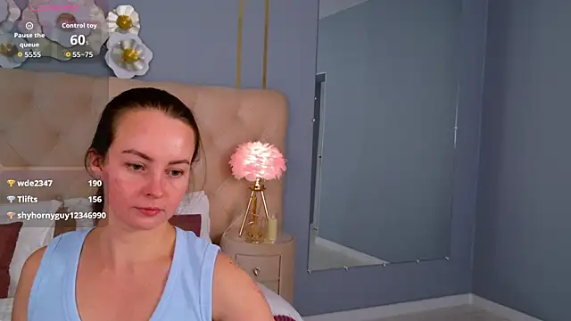 JaniceCollins live cam on StripChat
