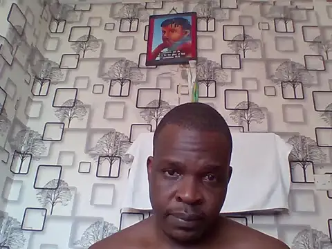 Chumba_001 live cam on StripChat