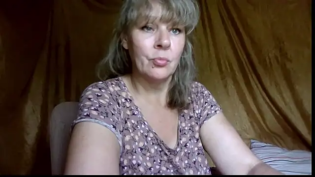 karina_ren_ webcam