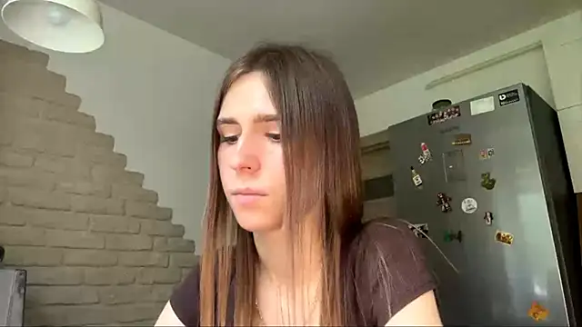 ZaraGuyette webcam