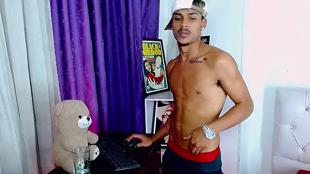 Angel_foxc13 webcam