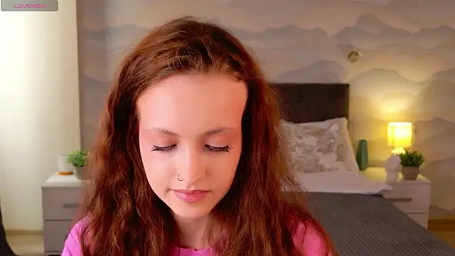SallyPinkman webcam