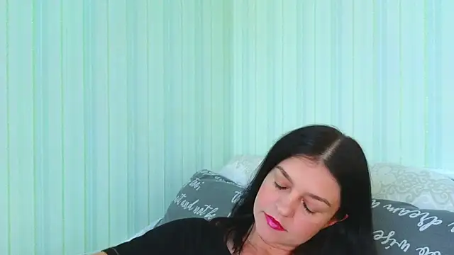 _Lily_ Live Web Cam Show