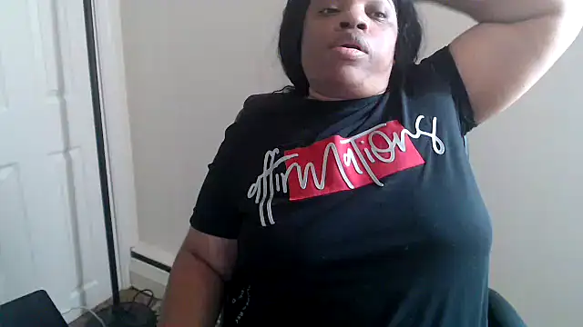 Sexymona1218 webcam