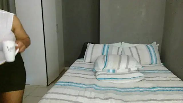 Lillyan_N webcam