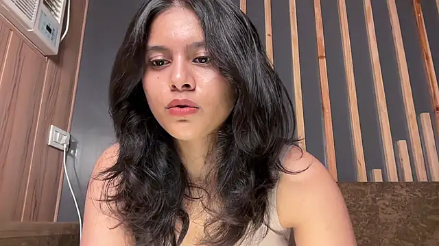 Naira_fit