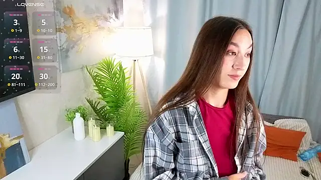 JinnyMenzella live cam on StripChat