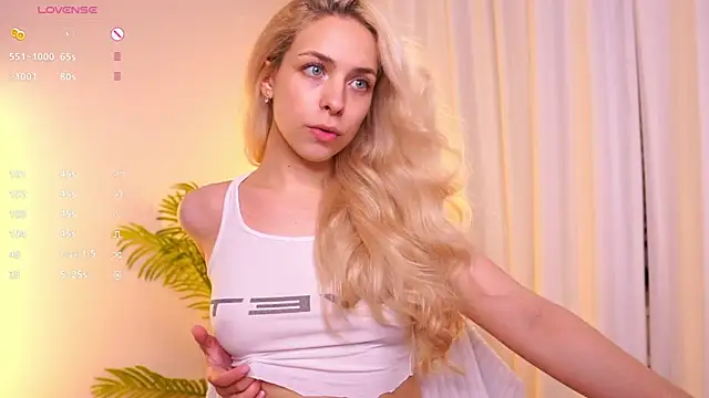 ShinyBarbie webcam