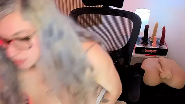 MarianL0ve webcam