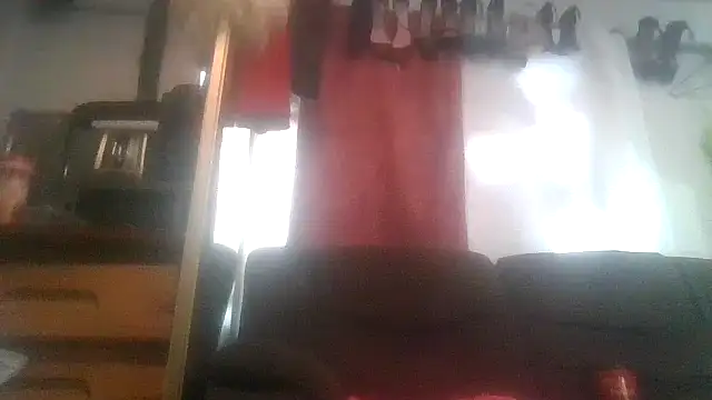 SassyCrystal77 webcam