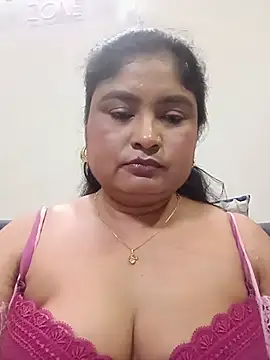 hornyriyanka webcam