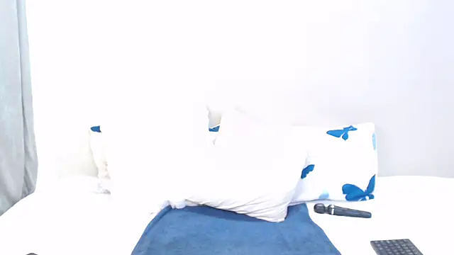 Tinnypussie webcam