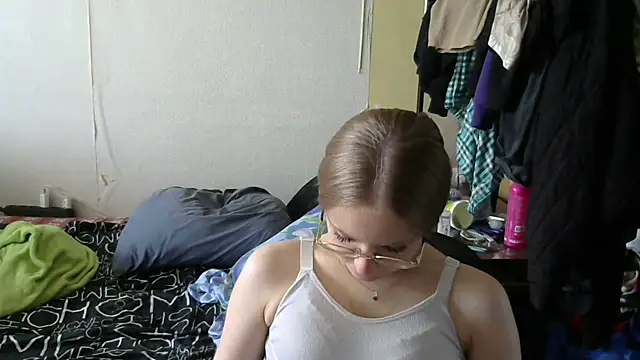 WinifredLunney webcam