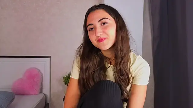 BetterThanSolaZola webcam