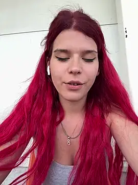 RiriRoseey webcam