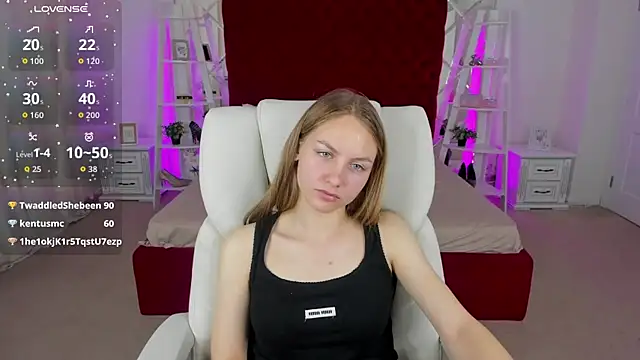 MilaAddams webcam
