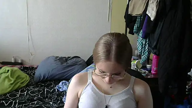WinifredLunney webcam