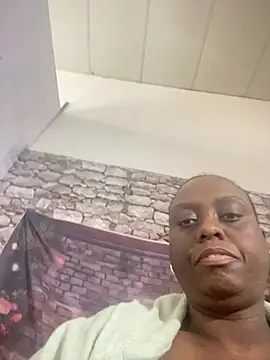 Biggblackboobs webcam