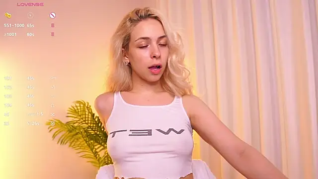 ShinyBarbie webcam