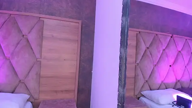 CristineRainn_ webcam